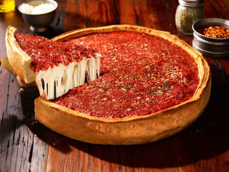Chicago Food – Beef, Pizza, And Hot Dogs