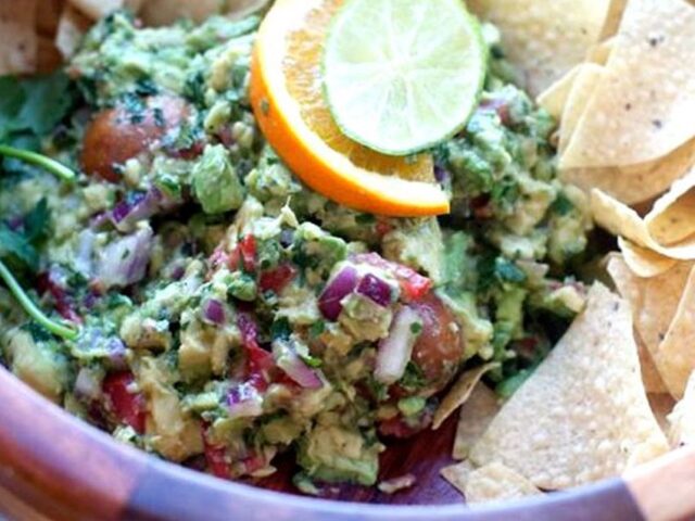 Tableside guacamole