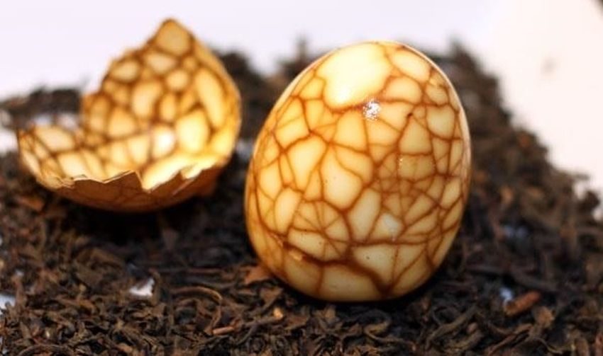Tea-flavored eggs