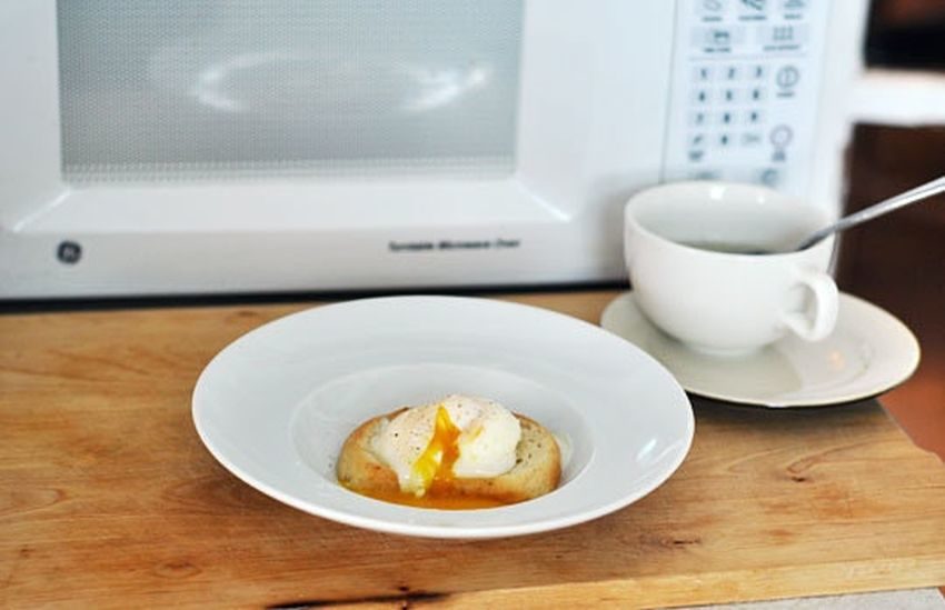 Use the microwave to poach your egg