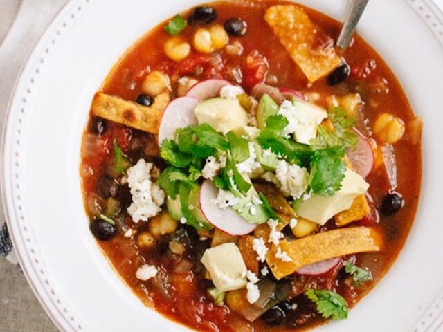 Vegetarian tortilla soup