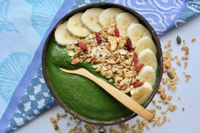 Energizing Green Smoothie Bowl